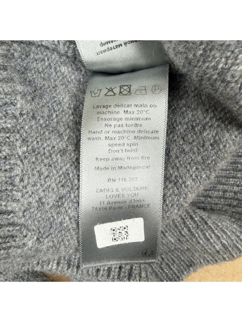 Zadig & Voltaire Markus C Star Cashmere Sweater Womens Small Gray Cream Crew - Picture 7 of 9